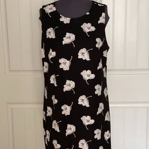 ANNE KLEIN SIZE 14 BLACK DRESS WITH WHITE FLOWERS